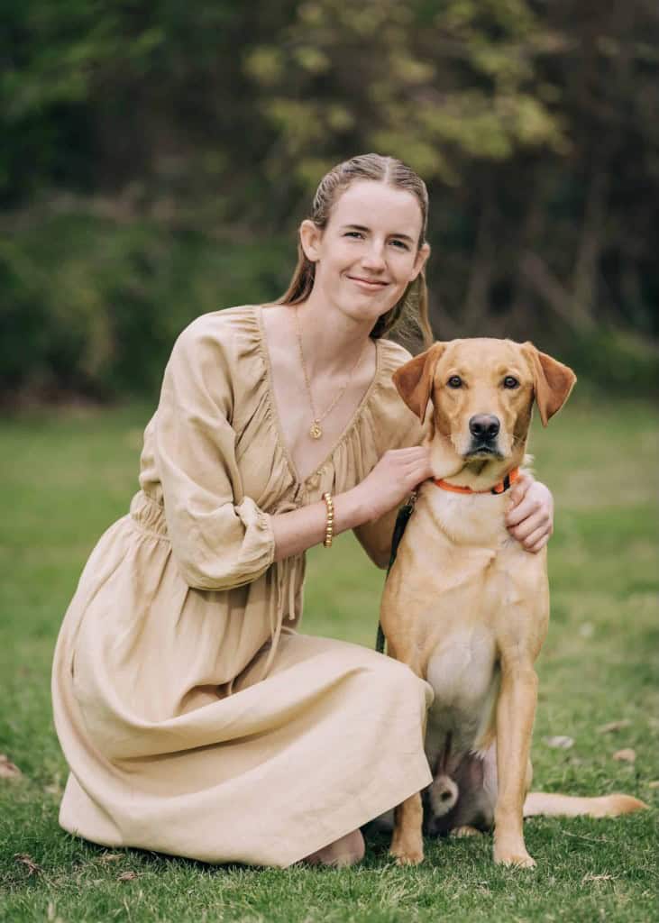 Karina - PET CARE SPECIALIST